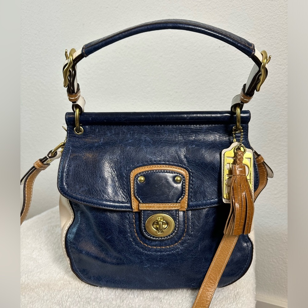 Coach Legacy Satchel Navy Cream Leather Bag Vintage Brass Turnlock Crossbody - Picture 6 of 14